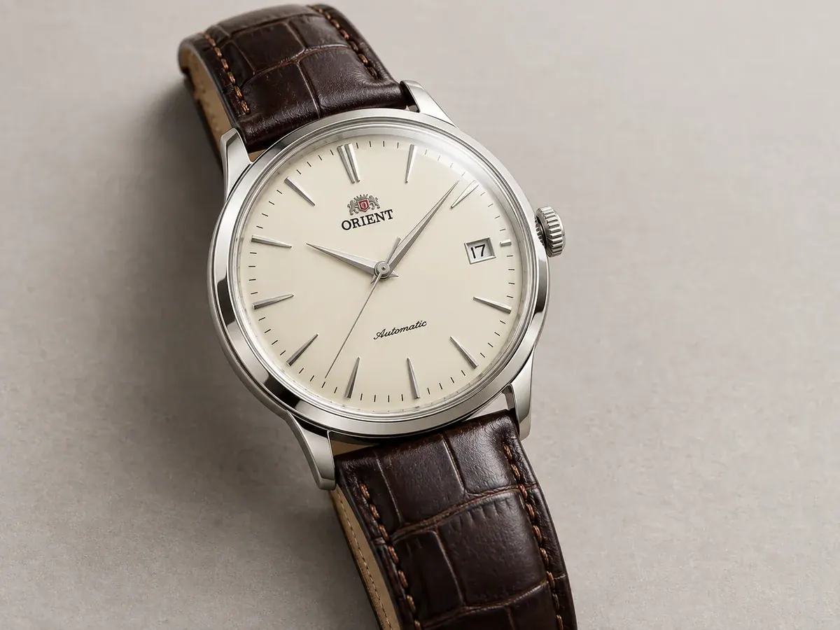 تصویر بازسازیشدهٔ ساعت Orient Bambino Version 7